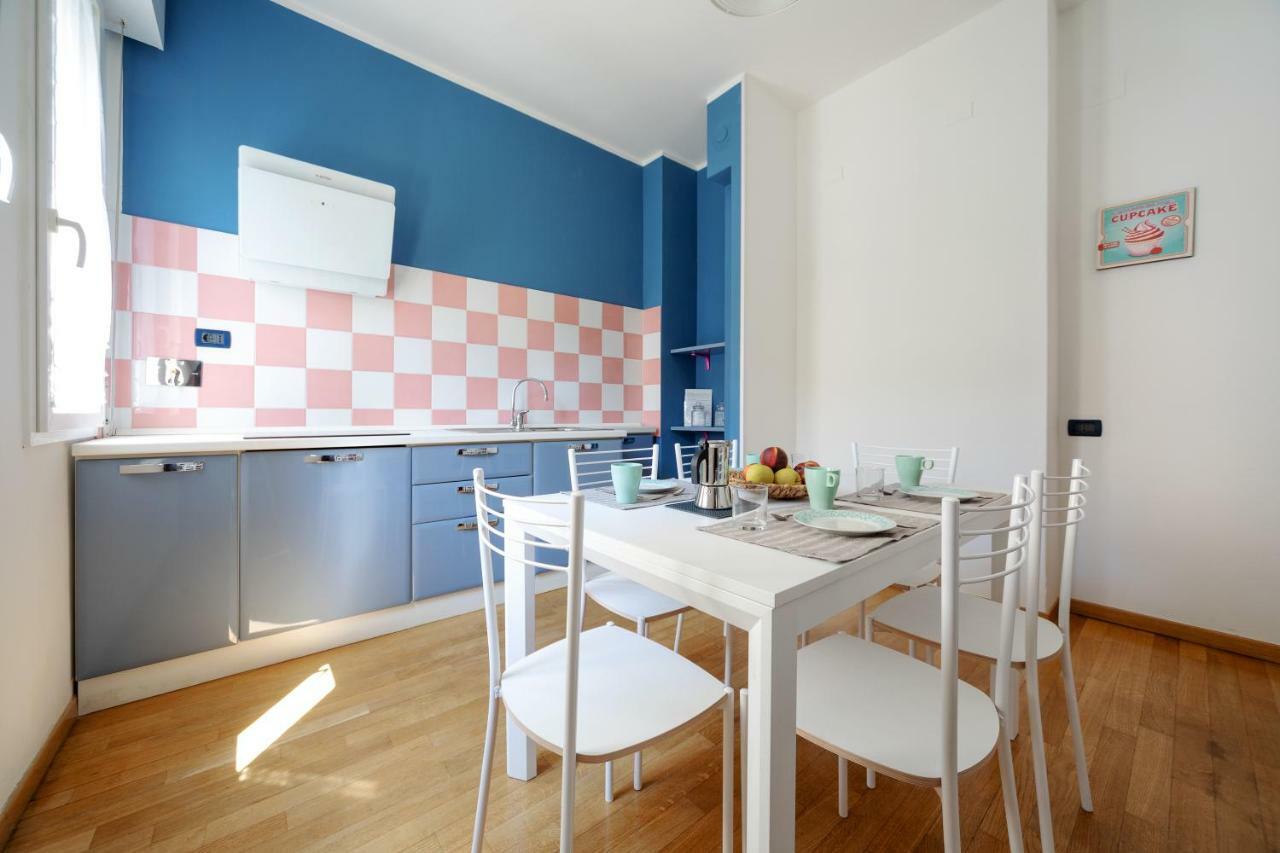 Sant'Orsola Colorful Huge Apartment بولونيا المظهر الخارجي الصورة