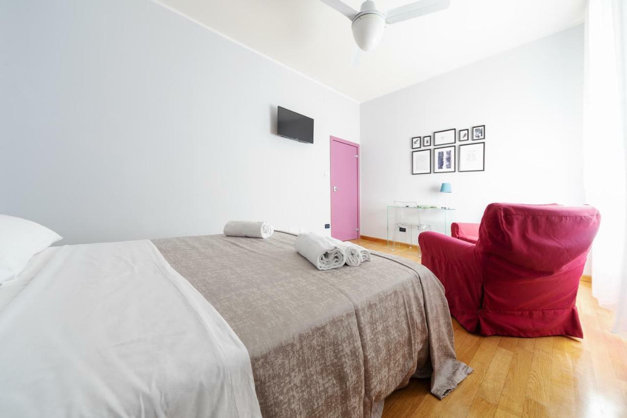 Sant'Orsola Colorful Huge Apartment بولونيا المظهر الخارجي الصورة