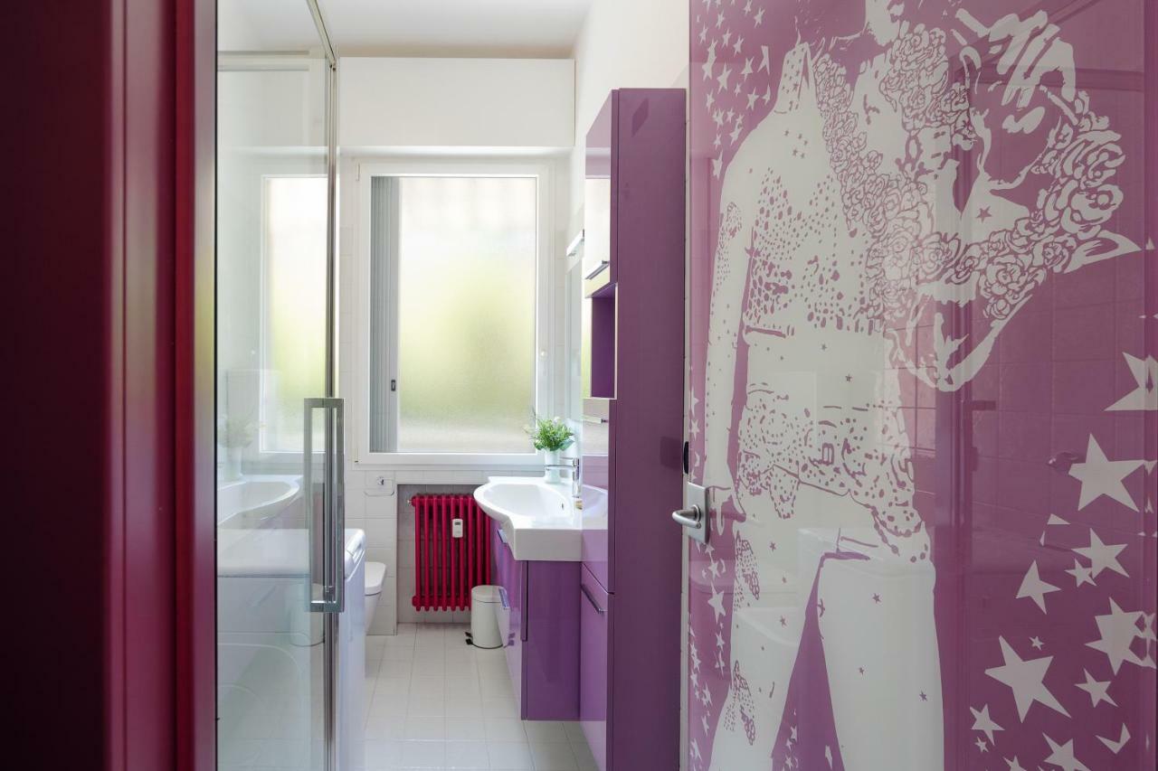 Sant'Orsola Colorful Huge Apartment بولونيا المظهر الخارجي الصورة